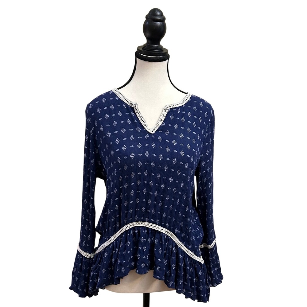 American Rag Blue Diamond Print Peasant Blouse Women's Size Medium